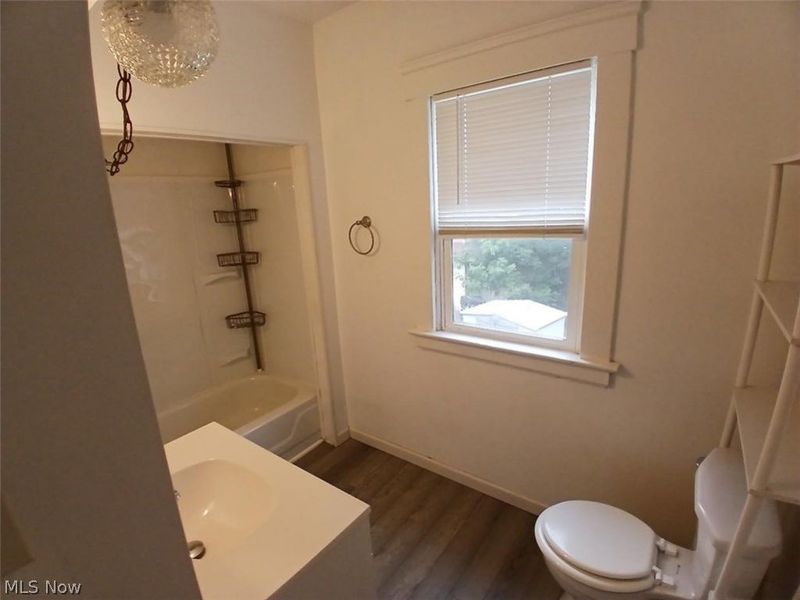 3703 Dawning Avenue , Cleveland, OH 44109 Photo 2