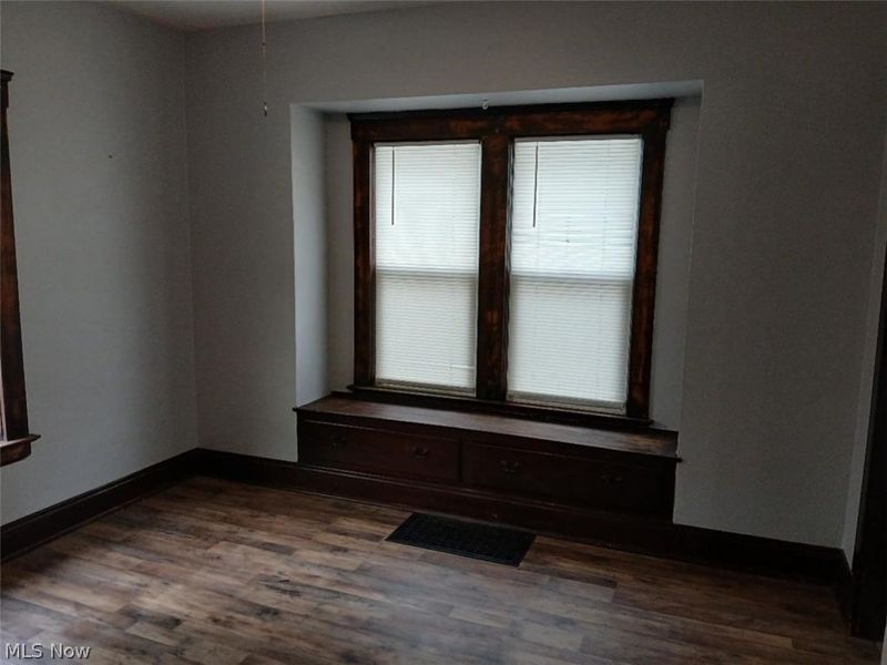 3703 Dawning Avenue , Cleveland, OH 44109 Photo 9