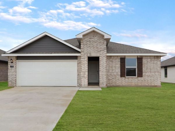2102 E Toledo Street, Broken Arrow, OK 74011