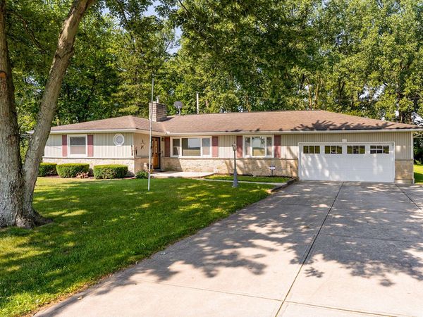 207 Darby Creek Drive , Galloway, OH 43119