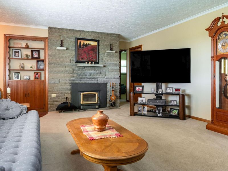 207 Darby Creek Drive , Galloway, OH 43119 Photo 6