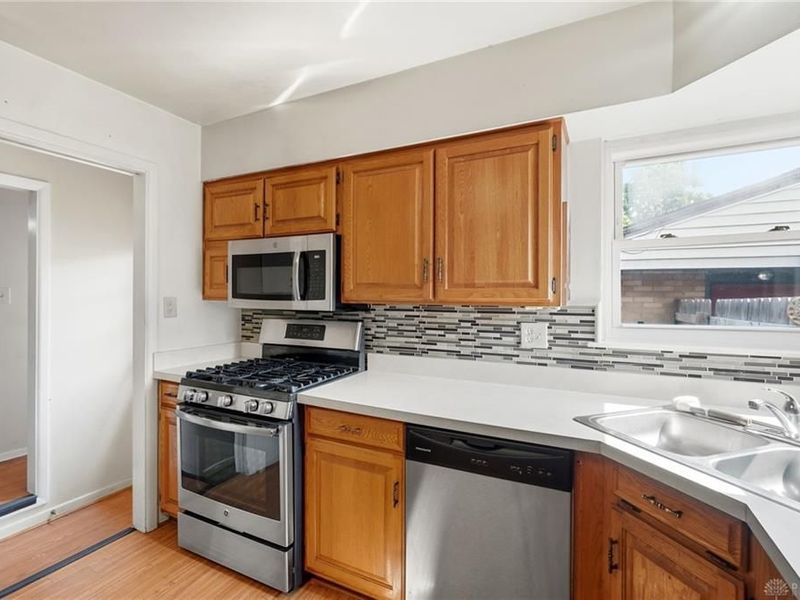 2413 Olson Drive, Kettering, OH 45420 Photo 22