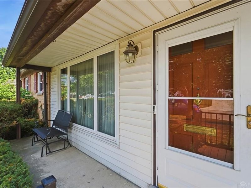 2413 Olson Drive, Kettering, OH 45420 Photo 4