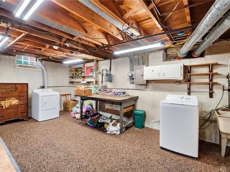 2413 Olson Drive, Kettering, OH 45420 Photo 46