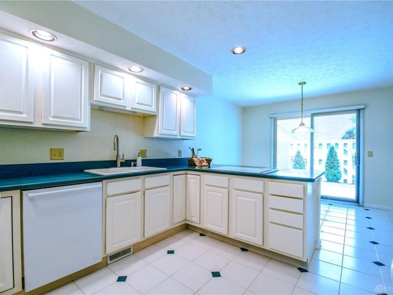 6717 Tifton Green Trail, Centerville, OH 45459 Photo 17