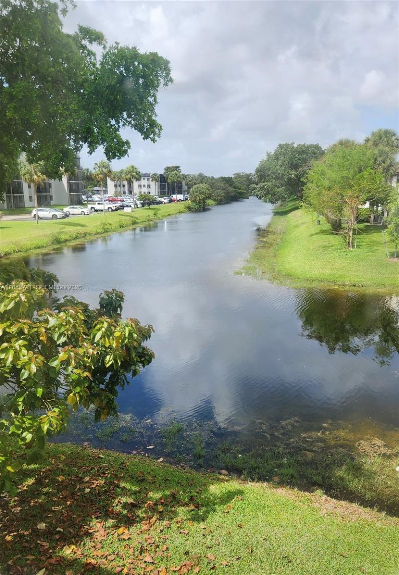 3811 NW 84th Ave , Unit 2B, Sunrise, FL 33351 Photo