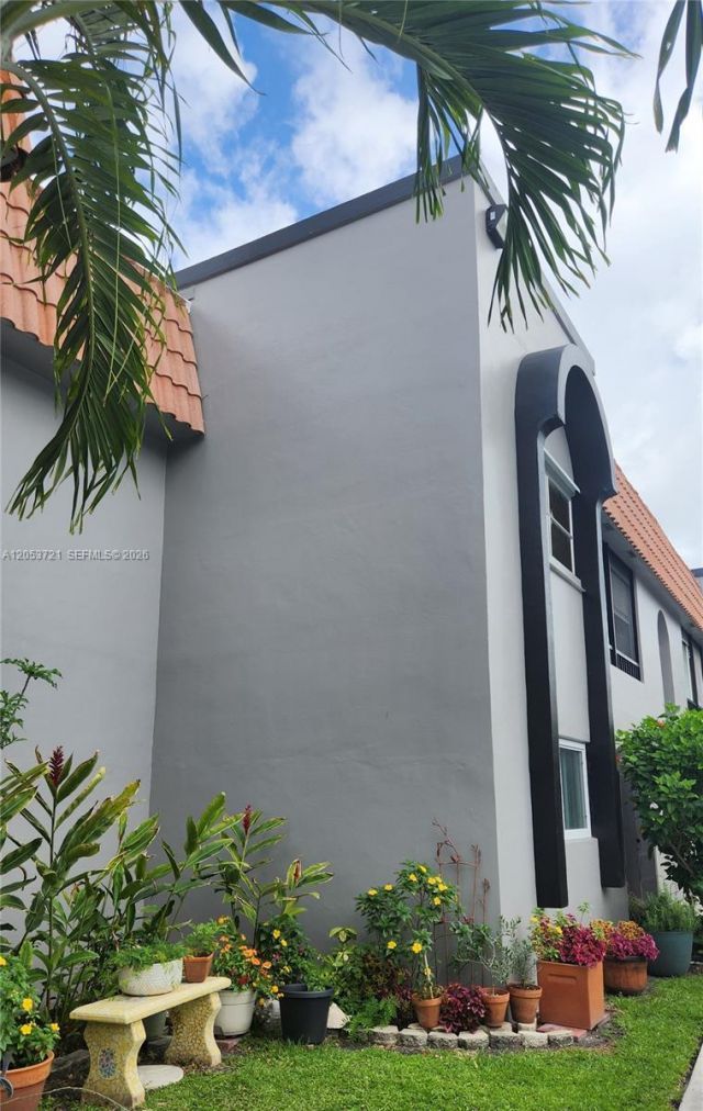 3811 NW 84th Ave , Unit 2B, Sunrise, FL 33351 Photo
