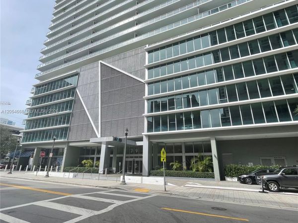 79 SW 12 ST , Unit 3011-S, Miami, FL 33130