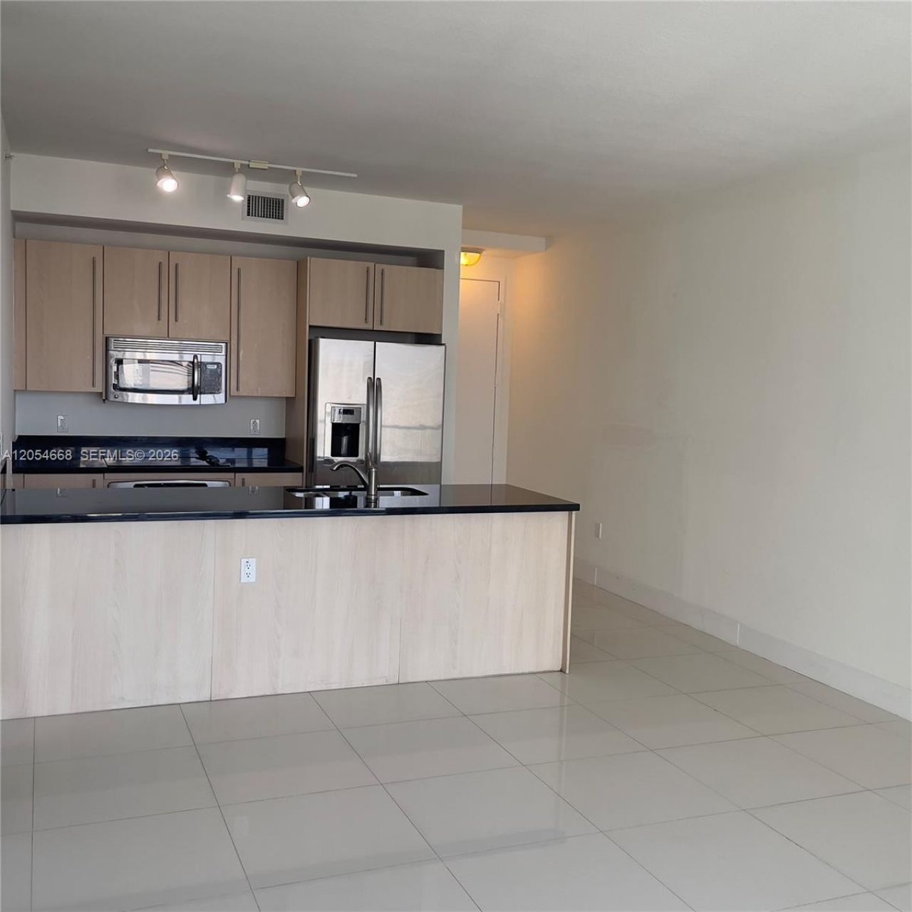79 SW 12 St , Unit 3011-S, Miami, FL 33130 Photo
