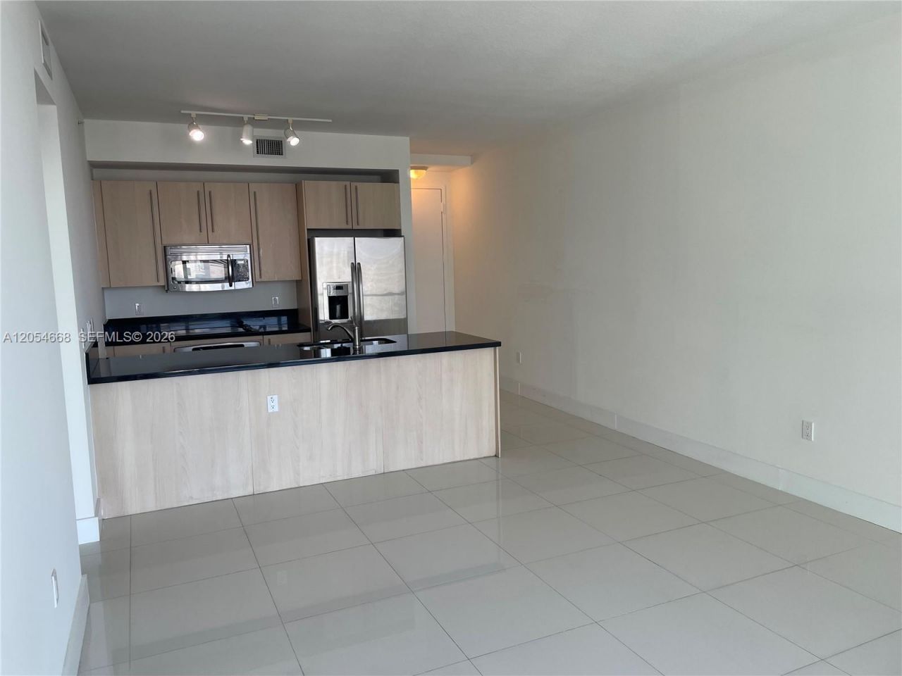 79 SW 12 St , Unit 3011-S, Miami, FL 33130 Photo