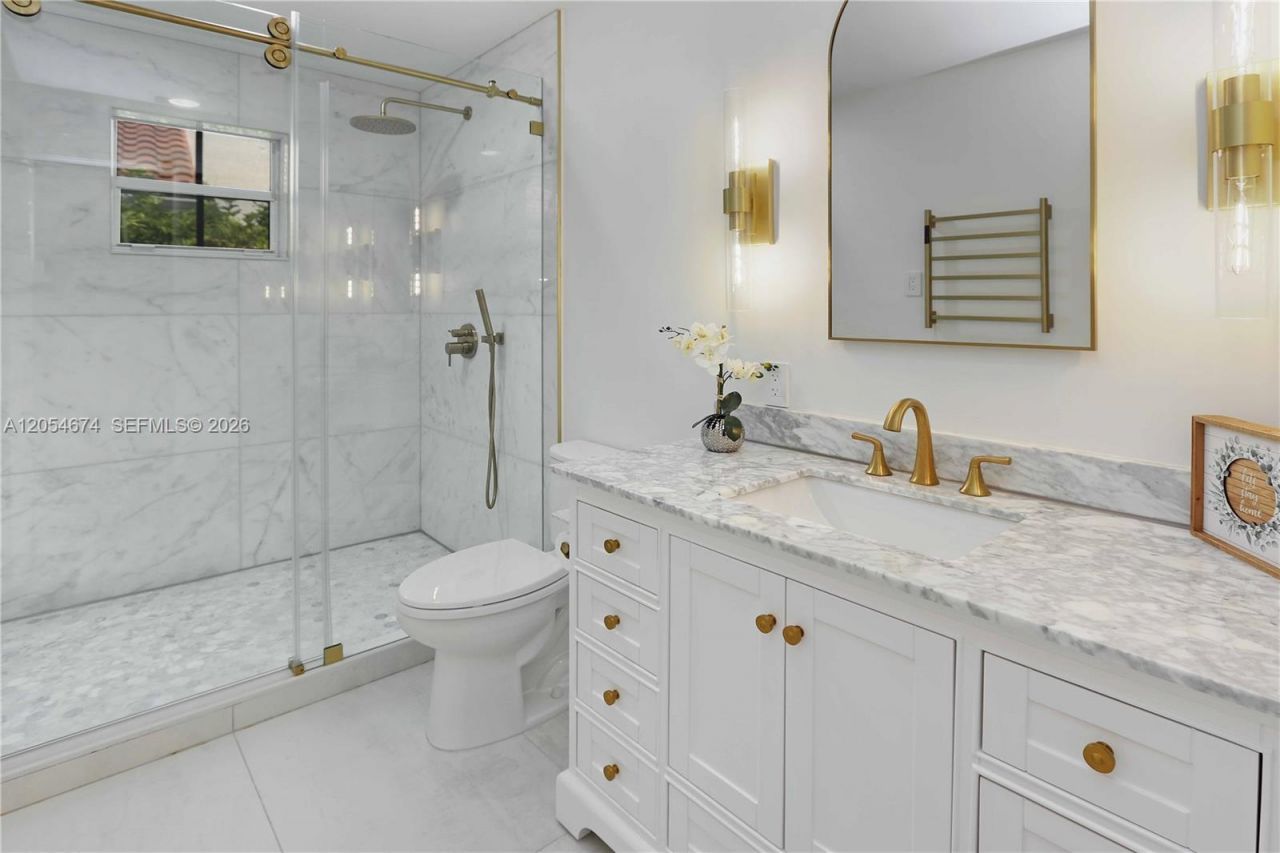 4022 Pinewood Ln , Weston, FL 33331 Photo