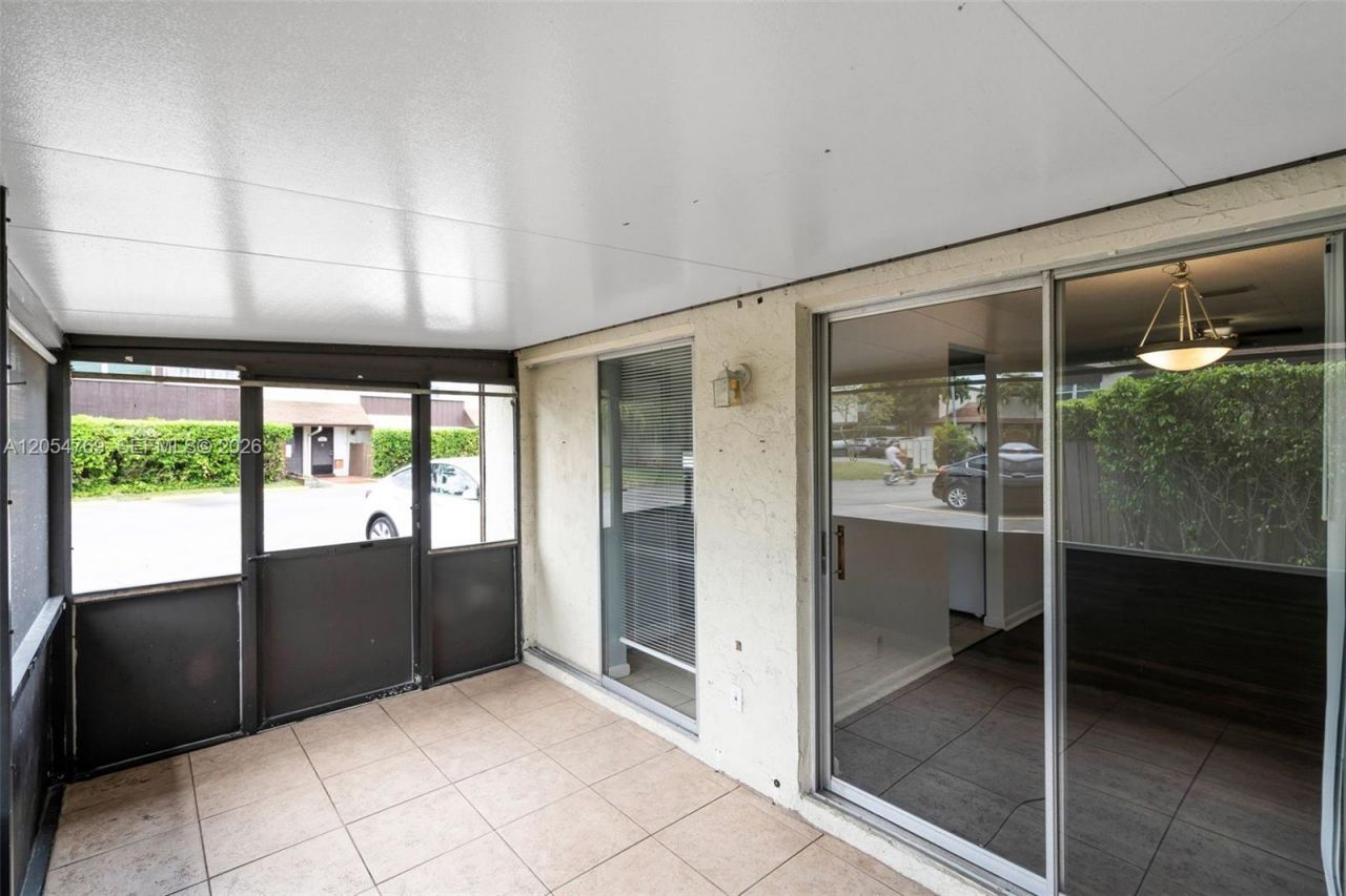 3201 NW 4th Ter , Unit 85, Pompano Beach, FL 33064 Photo