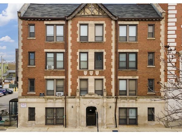 3345 N Marshfield Avenue , Unit 405, Chicago, IL 60657