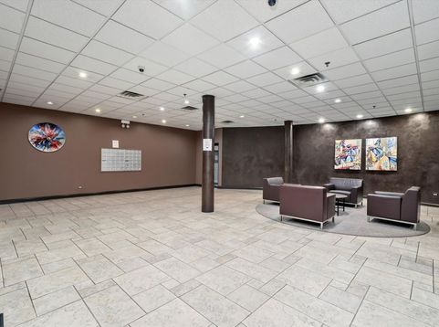 Main Photo
