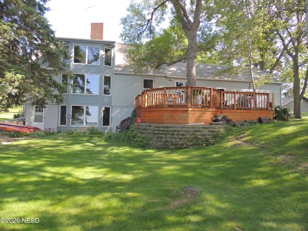 1008 S LAKE DRIVE, Watertown, SD 57201