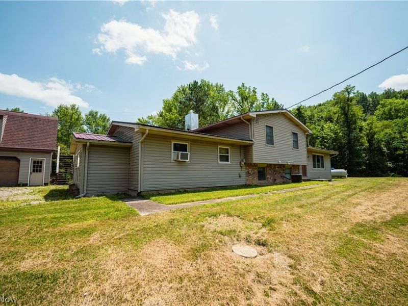 9509 & 9433 Frank Road SW, Port Washington, OH 43837 Photo 10