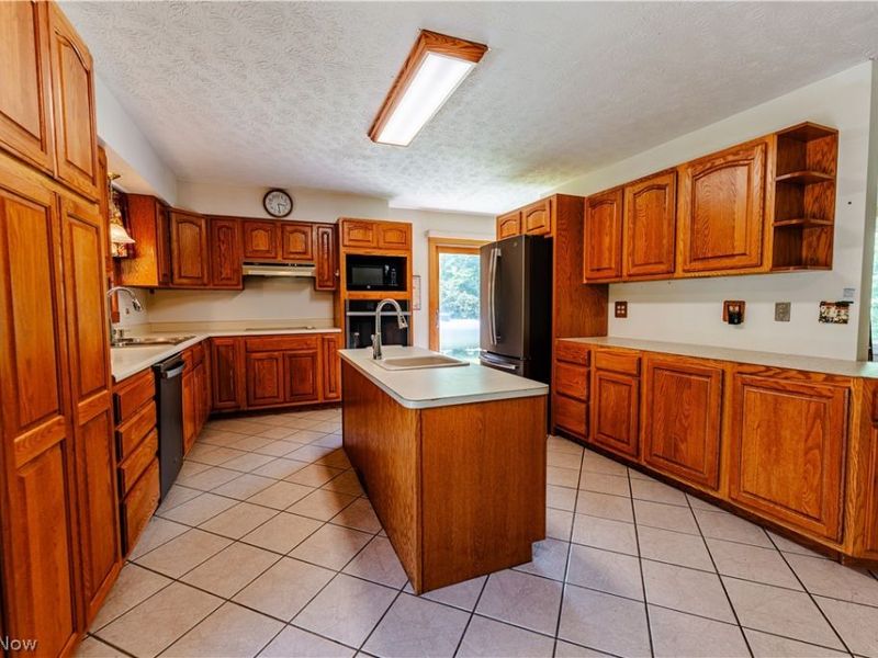 9509 & 9433 Frank Road SW, Port Washington, OH 43837 Photo 17