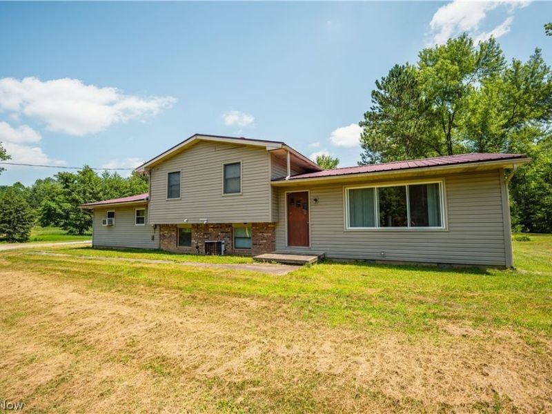 9509 & 9433 Frank Road SW, Port Washington, OH 43837 Photo 9