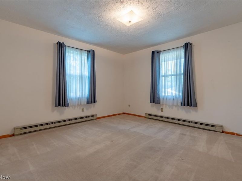 3726 Whitehouse Avenue NW, Canton, OH 44709 Photo 18