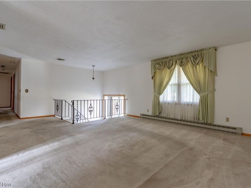 3726 Whitehouse Avenue NW, Canton, OH 44709 Photo 9