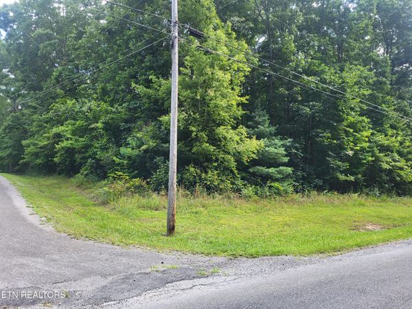 105 Rebel Run , Crossville, TN 38558