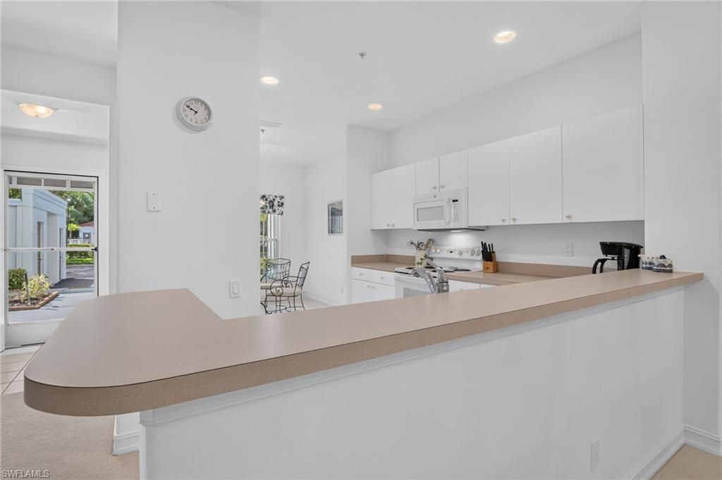 975 Tarpon Cove Dr, Unit 103, Naples, FL 34110 Photo