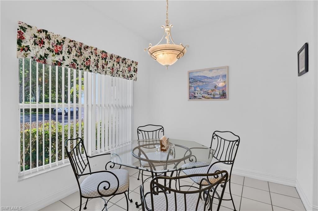 975 Tarpon Cove Dr, Unit 103, Naples, FL 34110 Photo