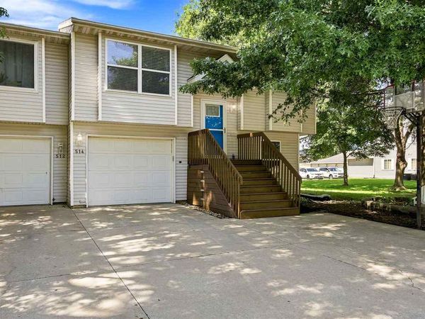 514 Kimberlite St, Tiffin, IA 52340