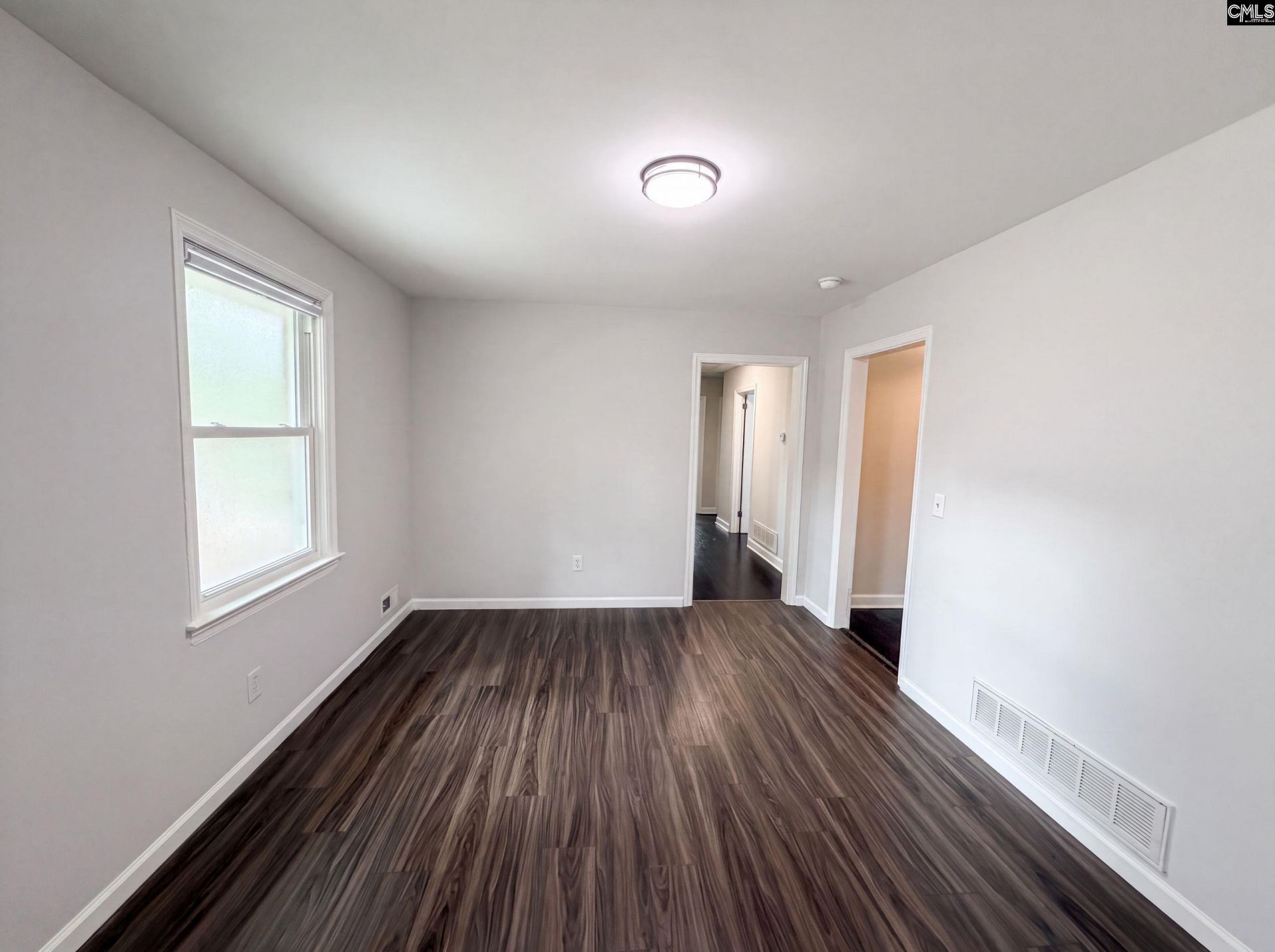 1710 Fairhaven Drive  Photo 8