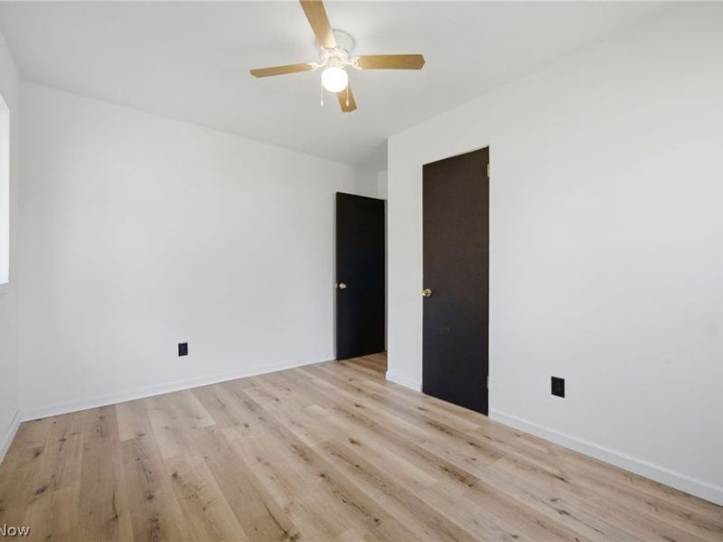 715 S Logan Street , Elyria, OH 44035 Photo 13