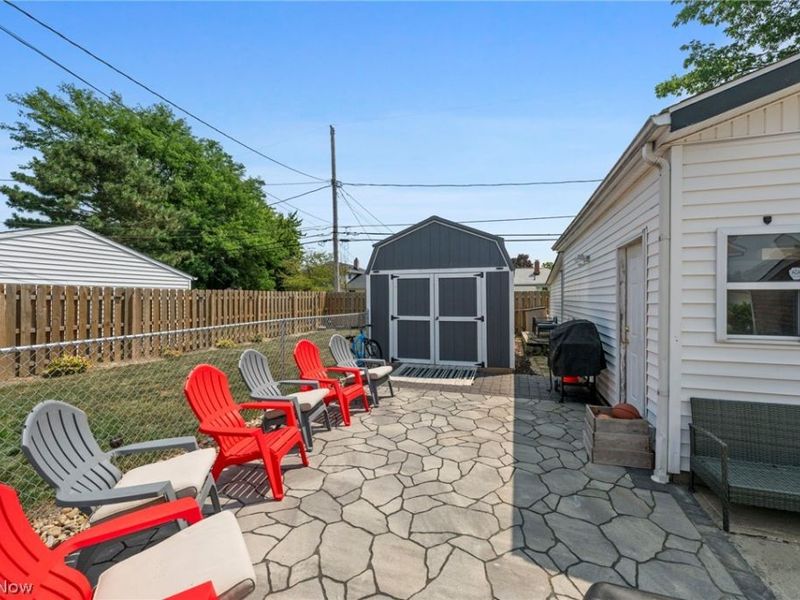 1253 Golden Gate Boulevard, Mayfield Heights, OH 44124 Photo 24
