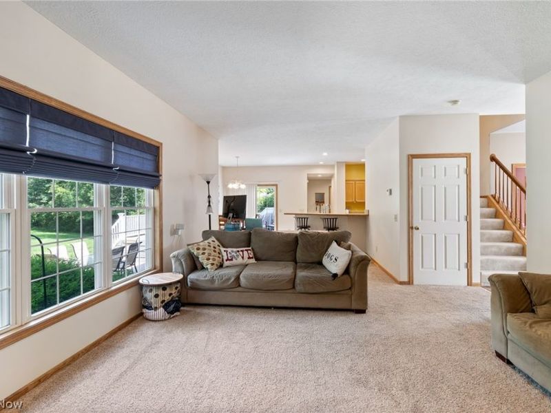3883 Cromford Circle NW, Uniontown, OH 44685 Photo 6
