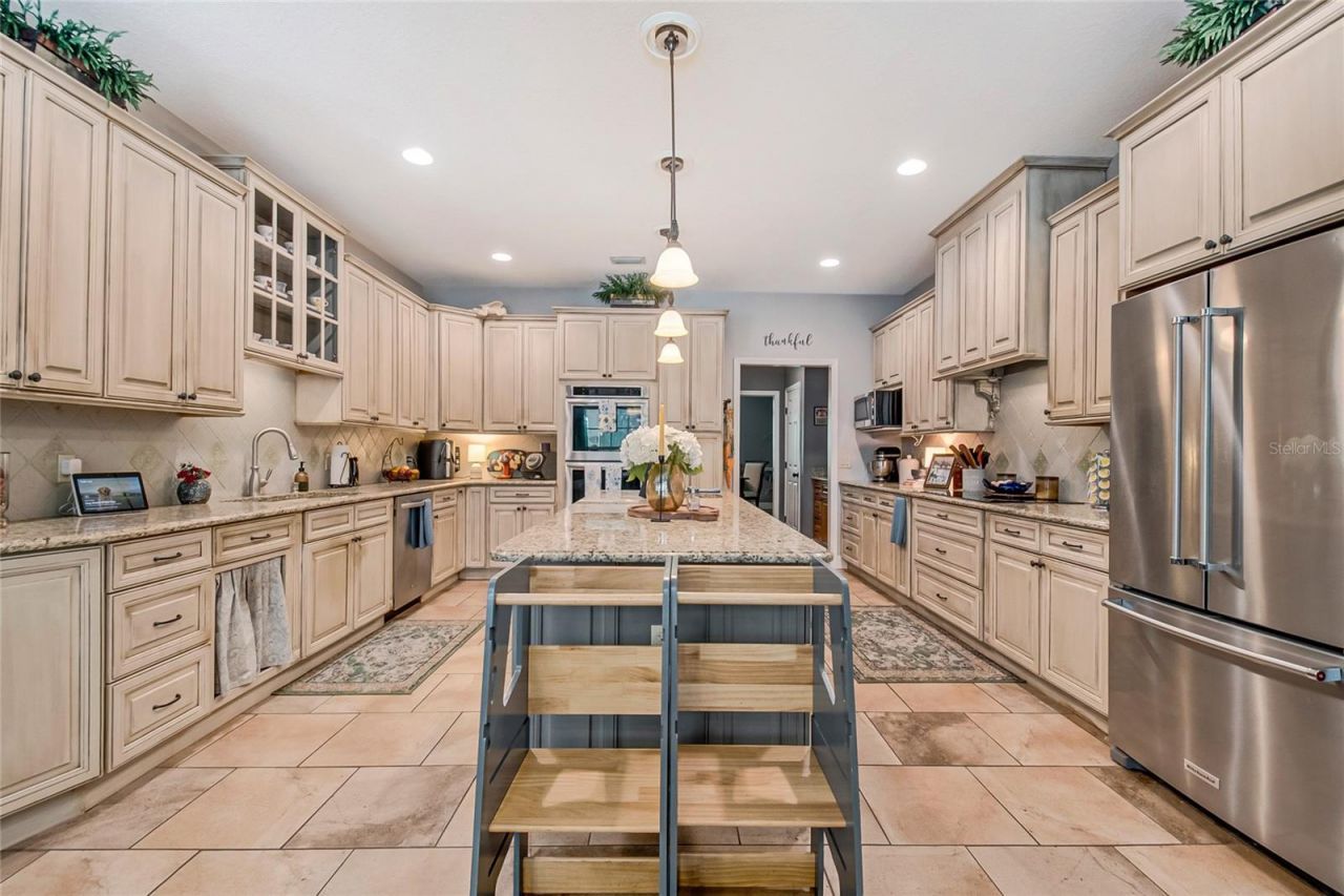 450 Valley Stream Drive, Geneva, FL 32732 Photo