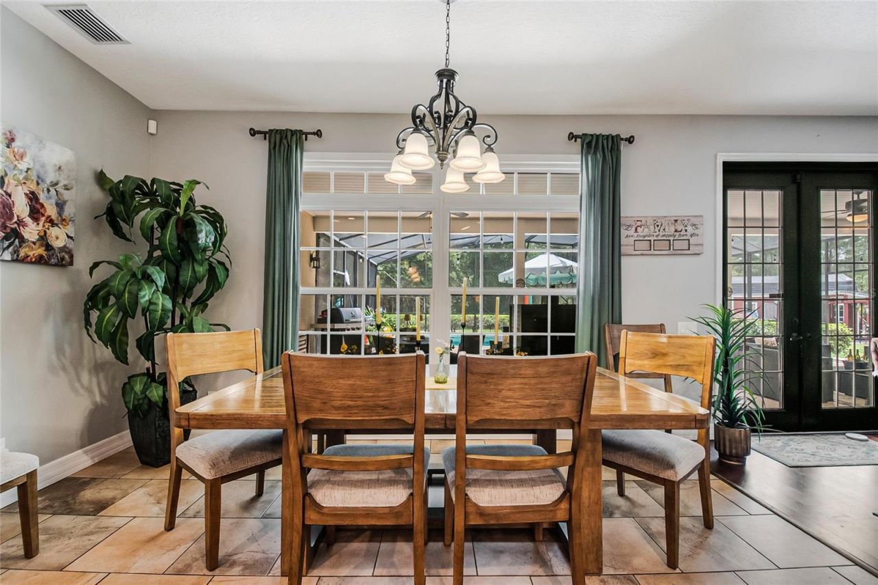450 Valley Stream Drive, Geneva, FL 32732 Photo