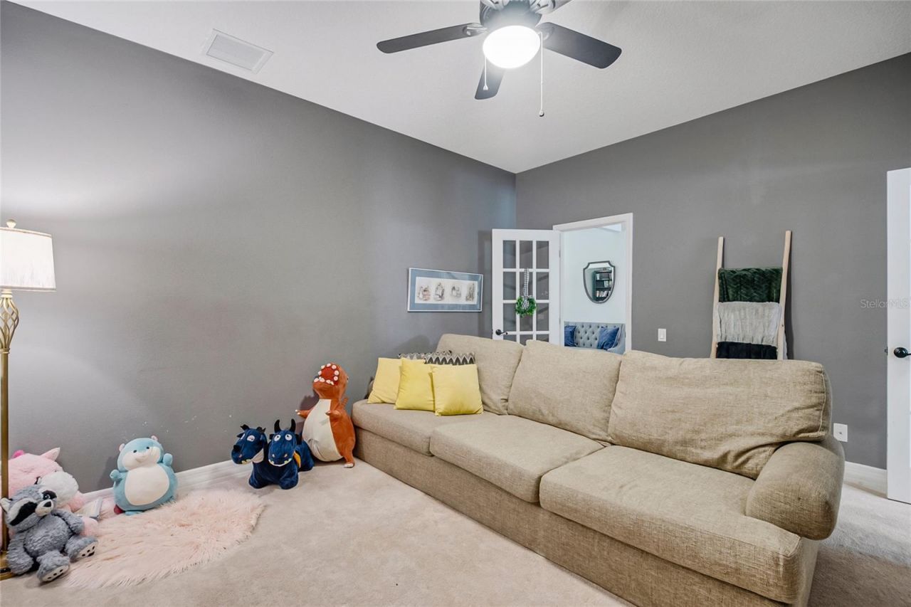 450 Valley Stream Drive, Geneva, FL 32732 Photo