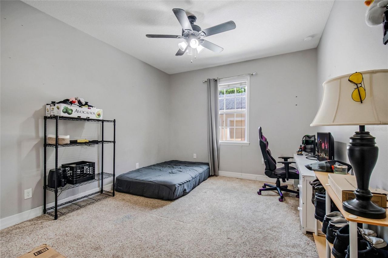 450 Valley Stream Drive, Geneva, FL 32732 Photo