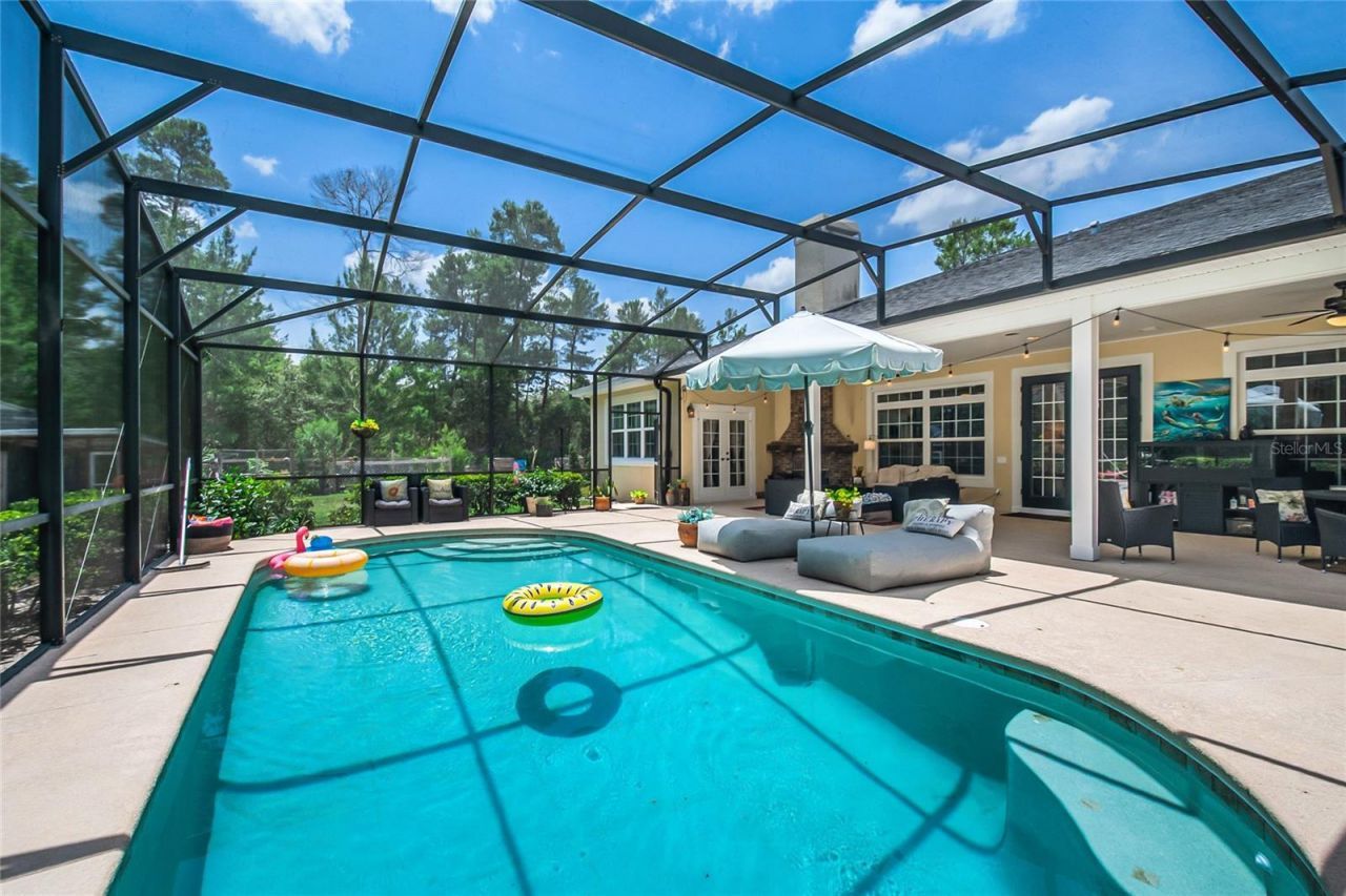 450 Valley Stream Drive, Geneva, FL 32732 Photo