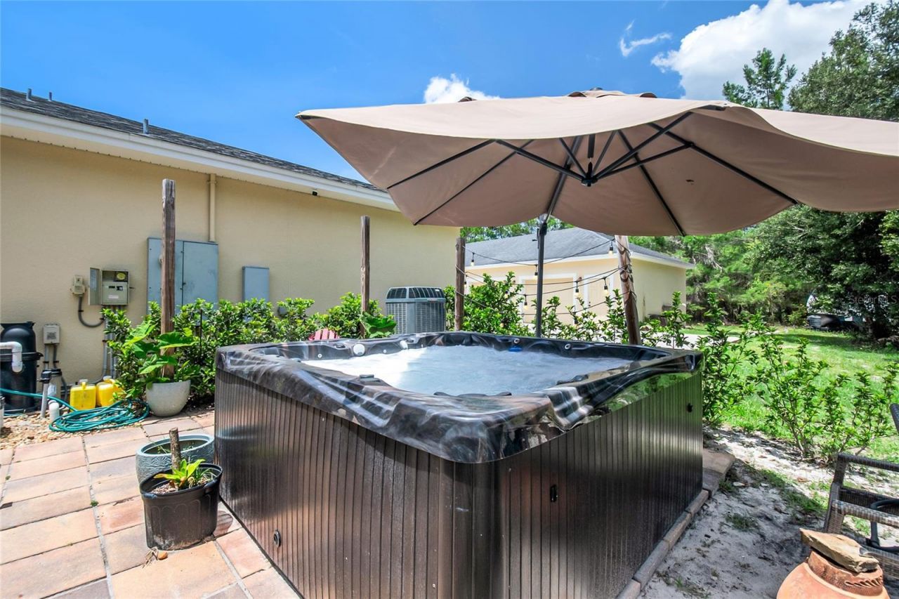 450 Valley Stream Drive, Geneva, FL 32732 Photo