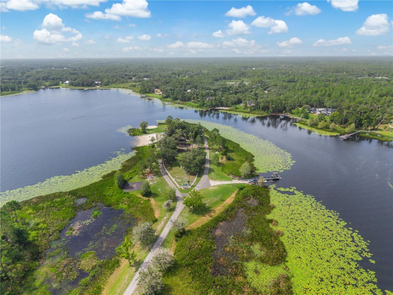 450 Valley Stream Drive, Geneva, FL 32732 Photo