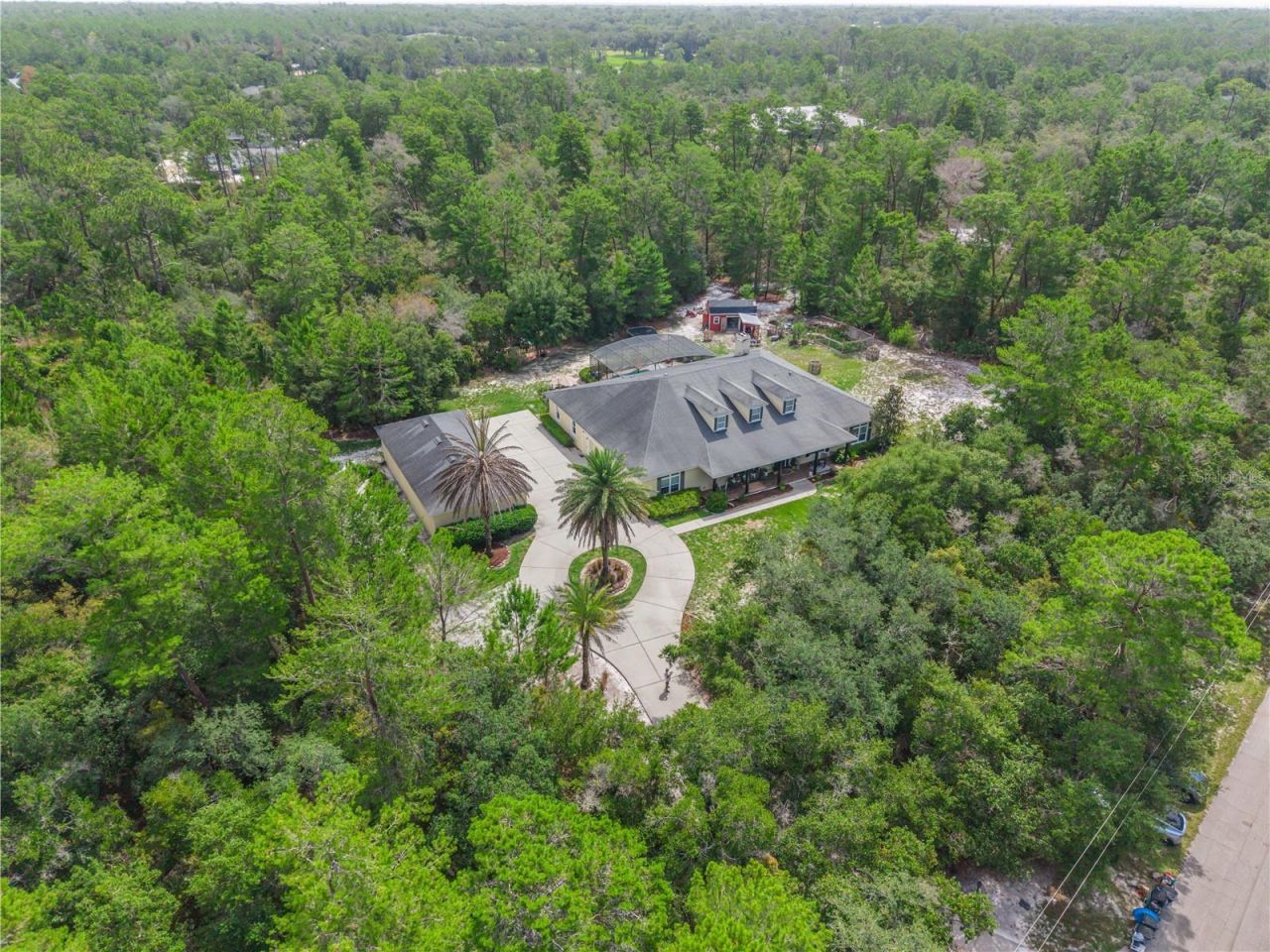 450 Valley Stream Drive, Geneva, FL 32732 Photo