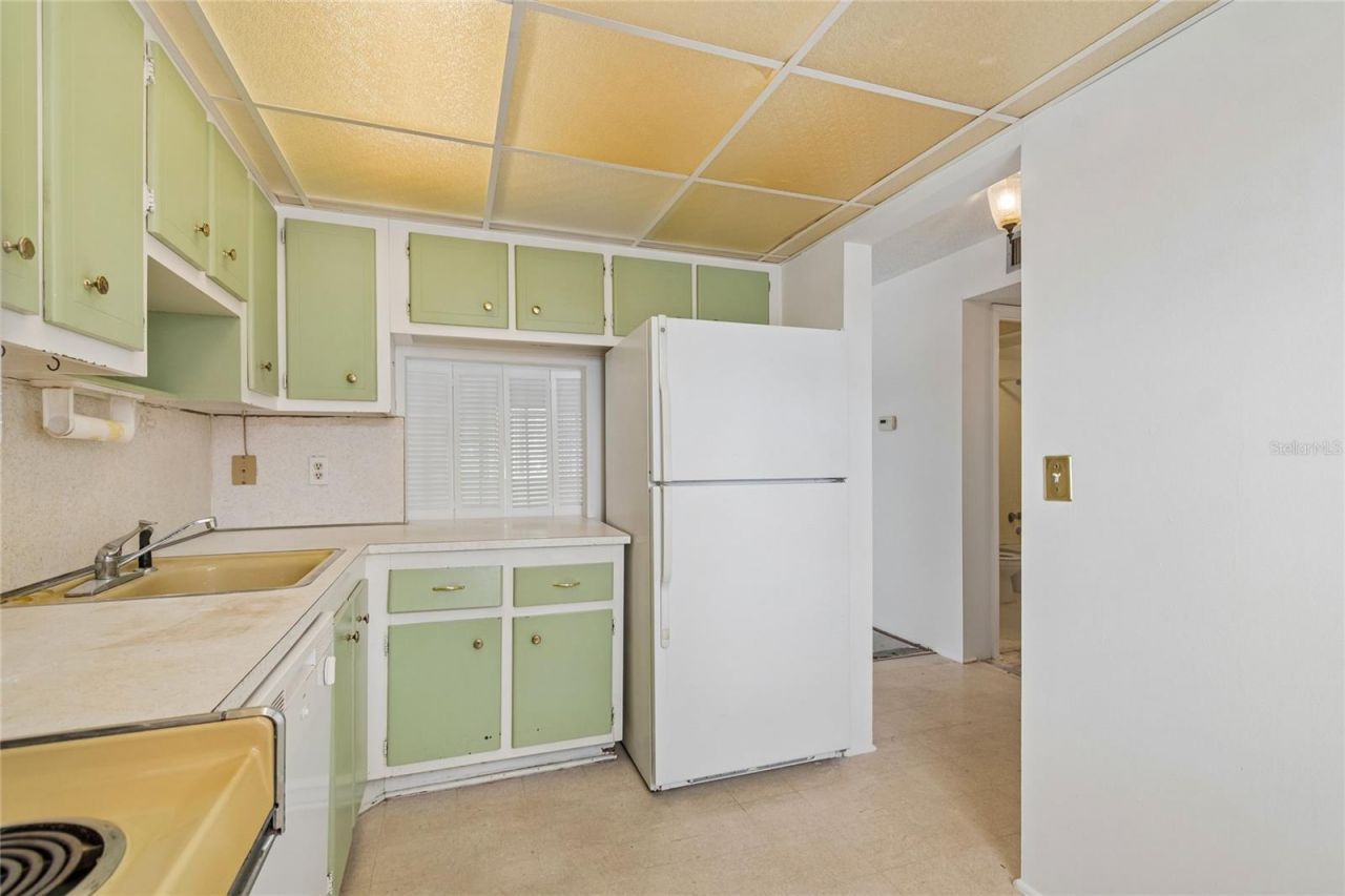1900 68th Street N, Unit 210, Saint Petersburg, FL 33710 Photo