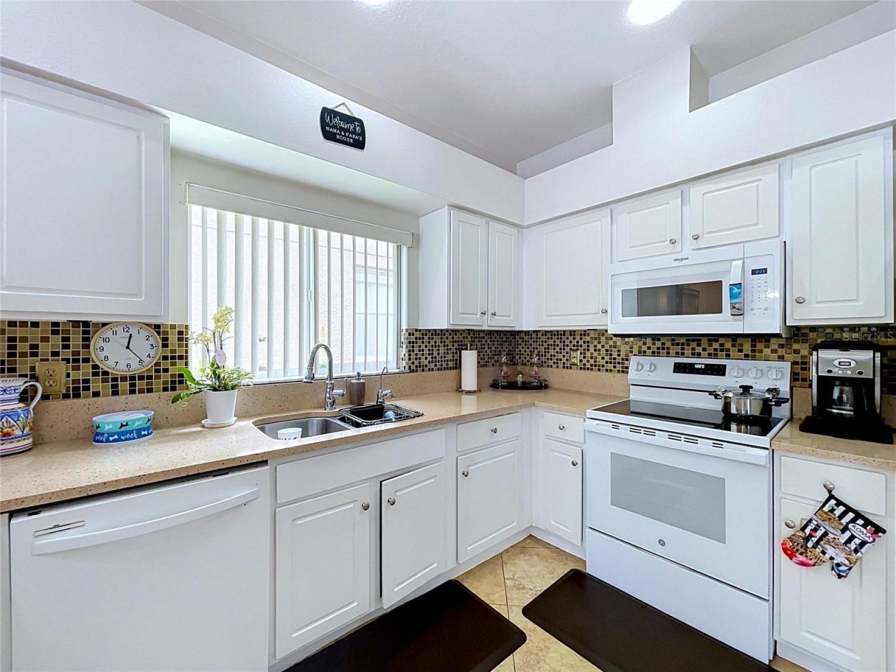 27544 Breakers Drive , Wesley Chapel, FL 33544 Photo