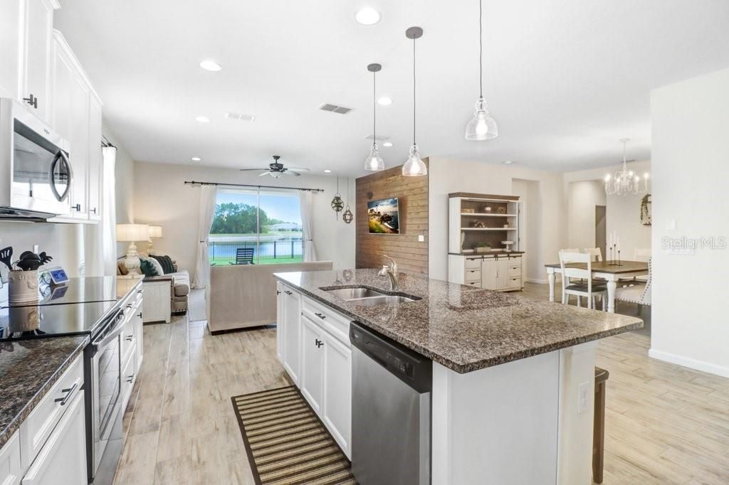 11520 Blue Woods Drive , Riverview, FL 33569 Photo