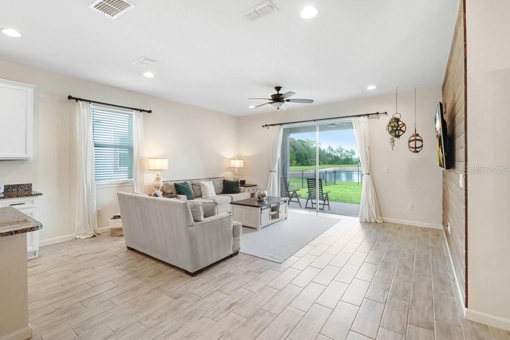 11520 Blue Woods Drive , Riverview, FL 33569 Photo