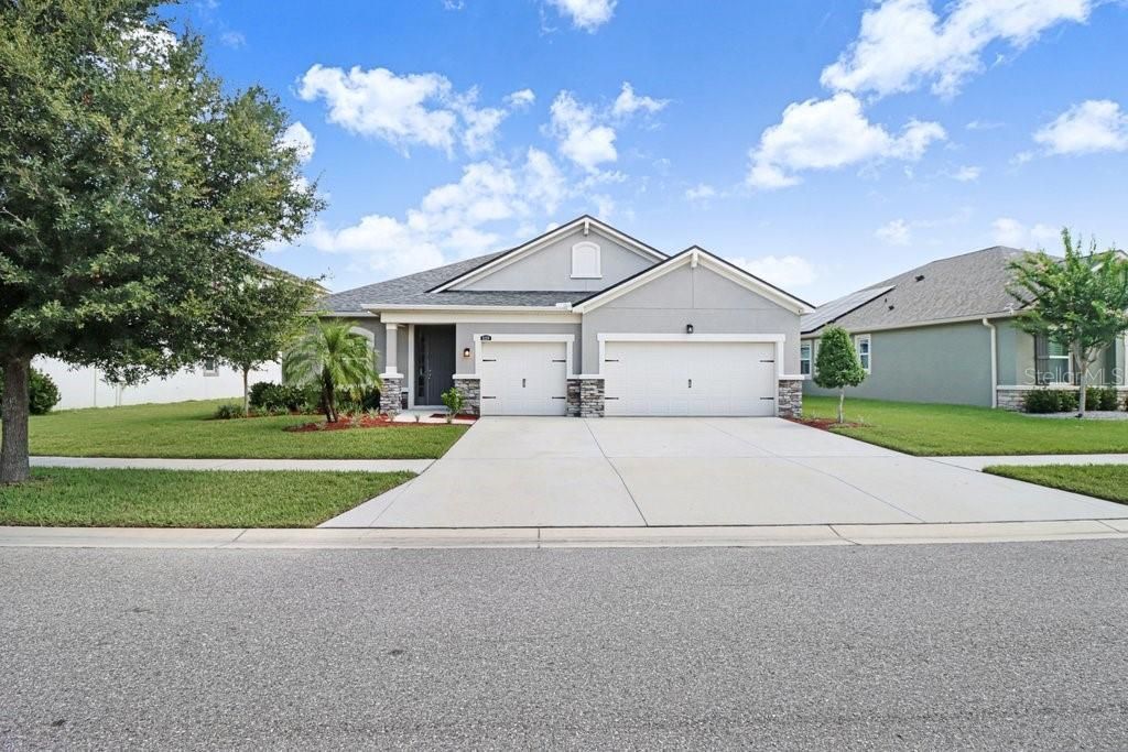 11520 Blue Woods Drive , Riverview, FL 33569 Photo
