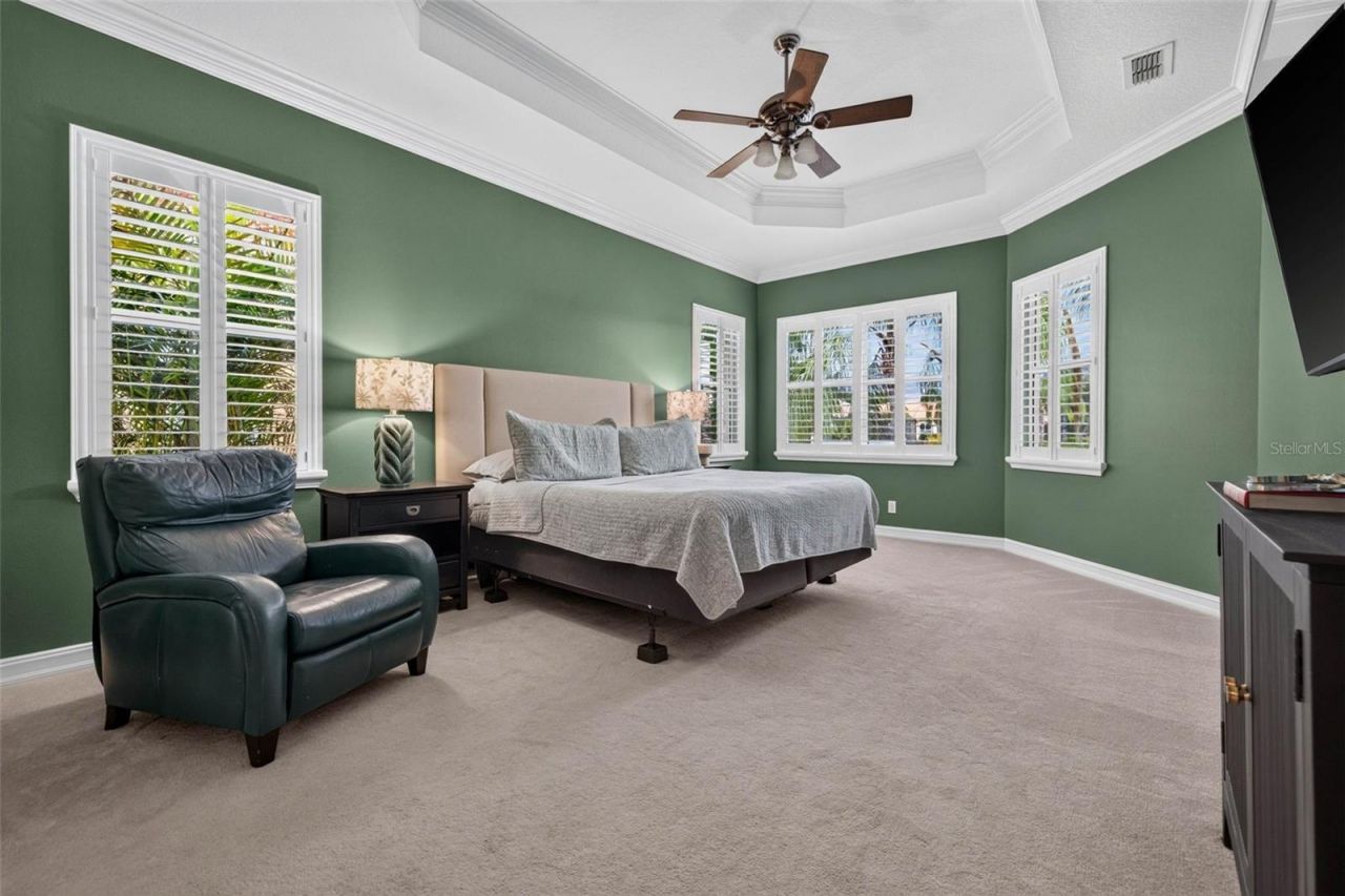 15929 Golden Lakes Drive , Wimauma, FL 33598 Photo