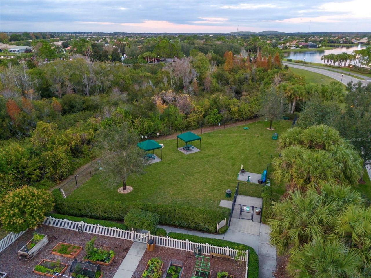 15929 Golden Lakes Drive , Wimauma, FL 33598 Photo