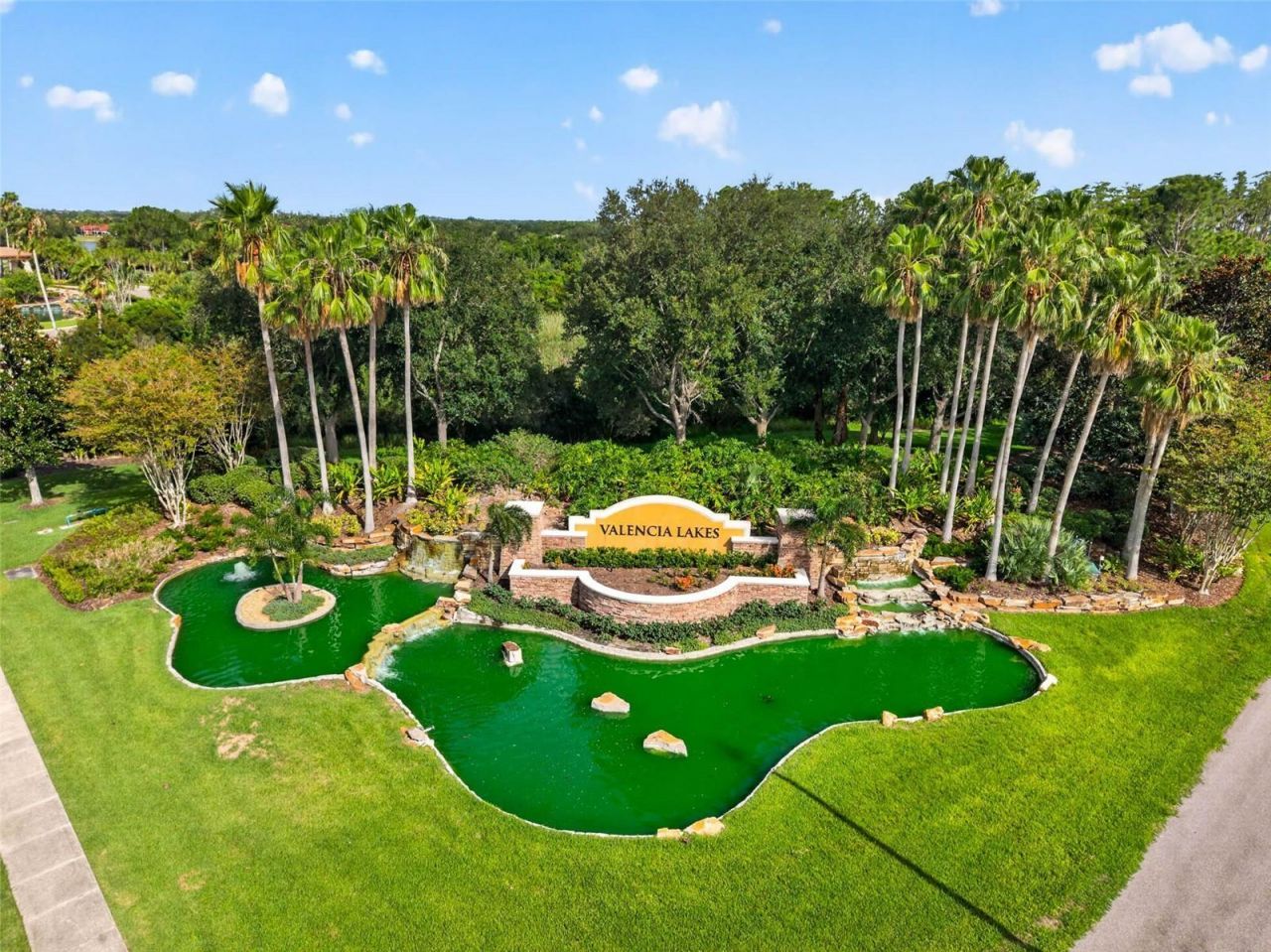 15929 Golden Lakes Drive , Wimauma, FL 33598 Photo