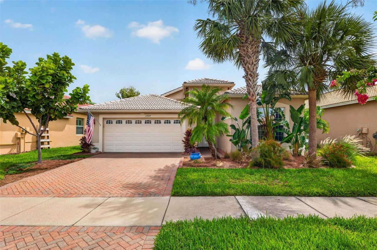 15929 Golden Lakes Drive , Wimauma, FL 33598 Photo