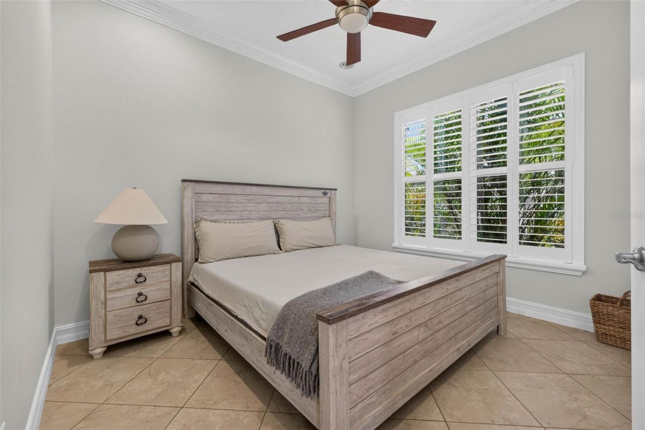 15929 Golden Lakes Drive , Wimauma, FL 33598 Photo